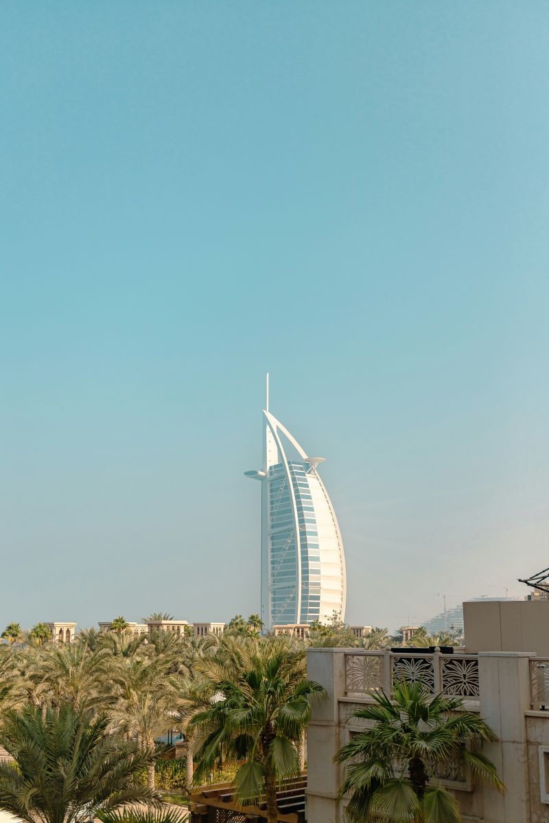 š¦šŖDubaiās Luxury Market Sees 93% Jump in High-End Deals in 2025