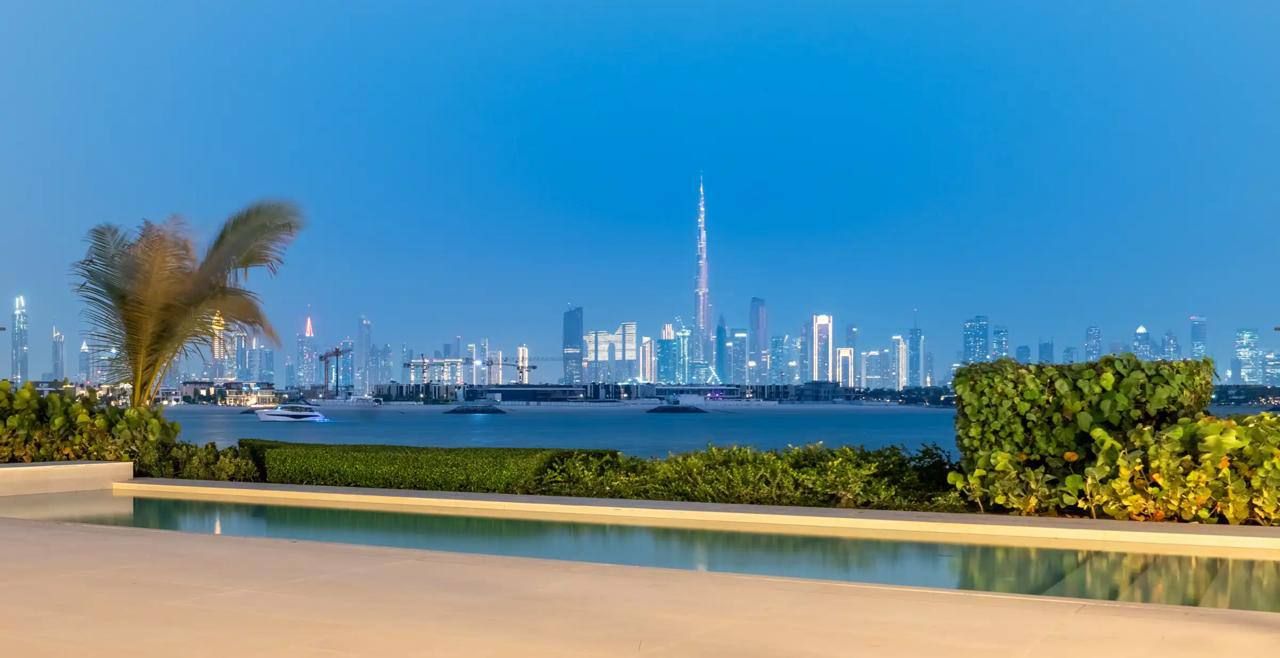 🤩Dubai Property Market: Record-Breaking Growth and Future Prospects 😃