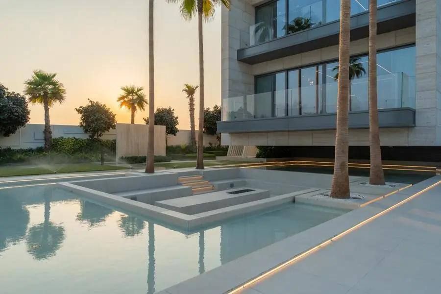 🤩Dubai Property Market: Record-Breaking Growth and Future Prospects 😃