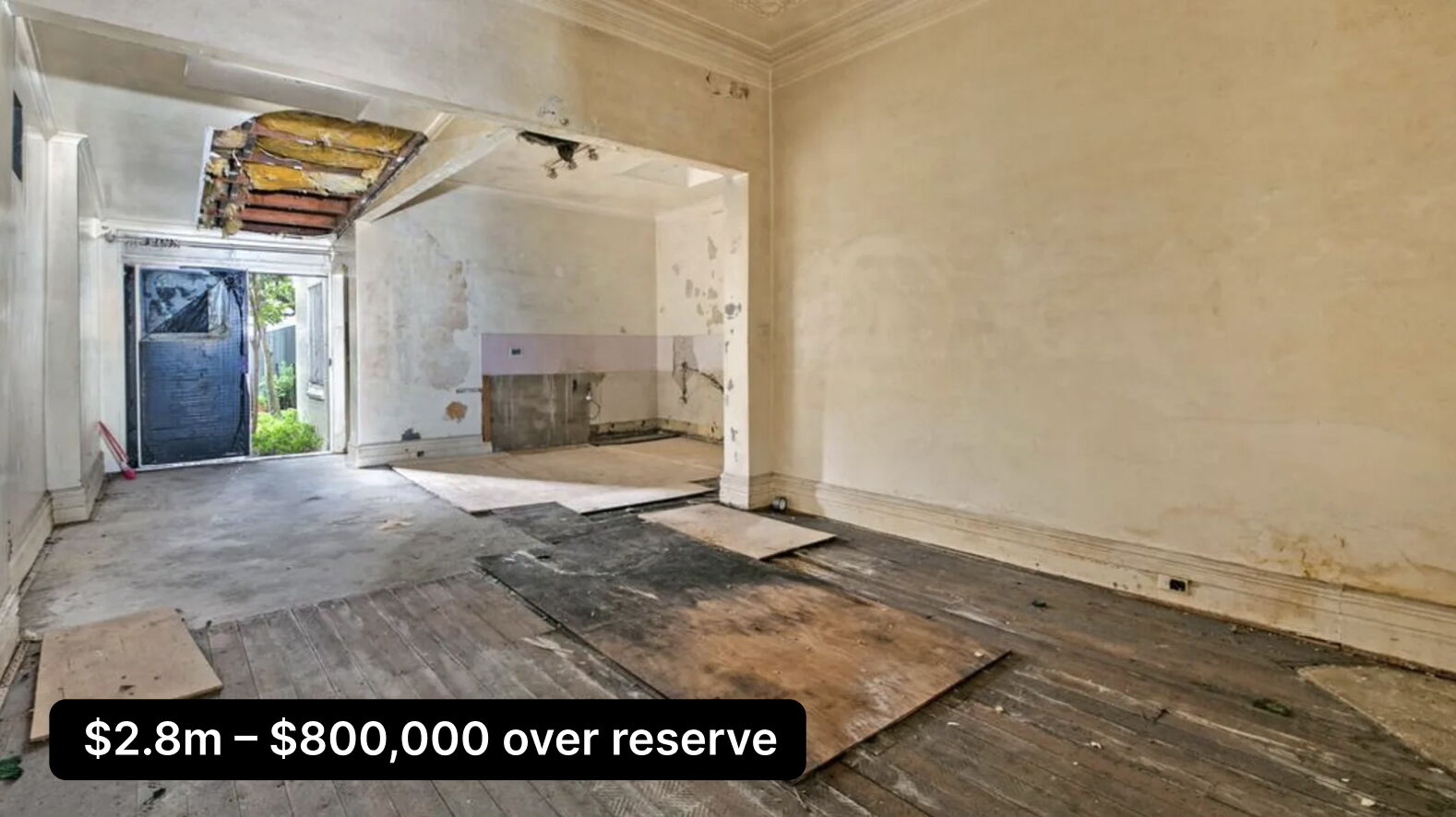 🇦🇺 ‘Absolute stupidity’: Millions paid for homes no one can live in