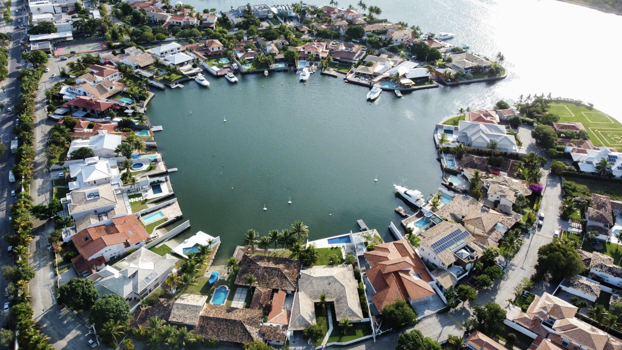 🏘️ ❄️ Global Luxury Home Price Growth Slows but signs of Rebound are Emerging