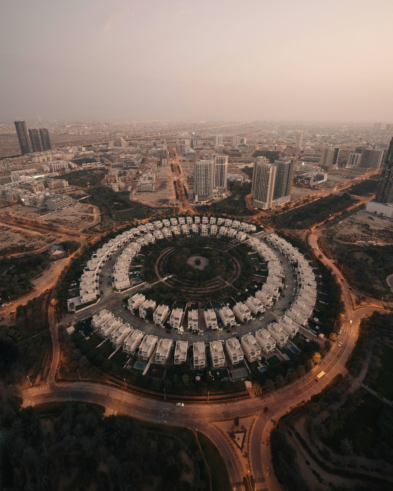🌴 🏘️ Top Areas to Invest in Dubai Real Estate in 2026: A Strategic Guide for Investors