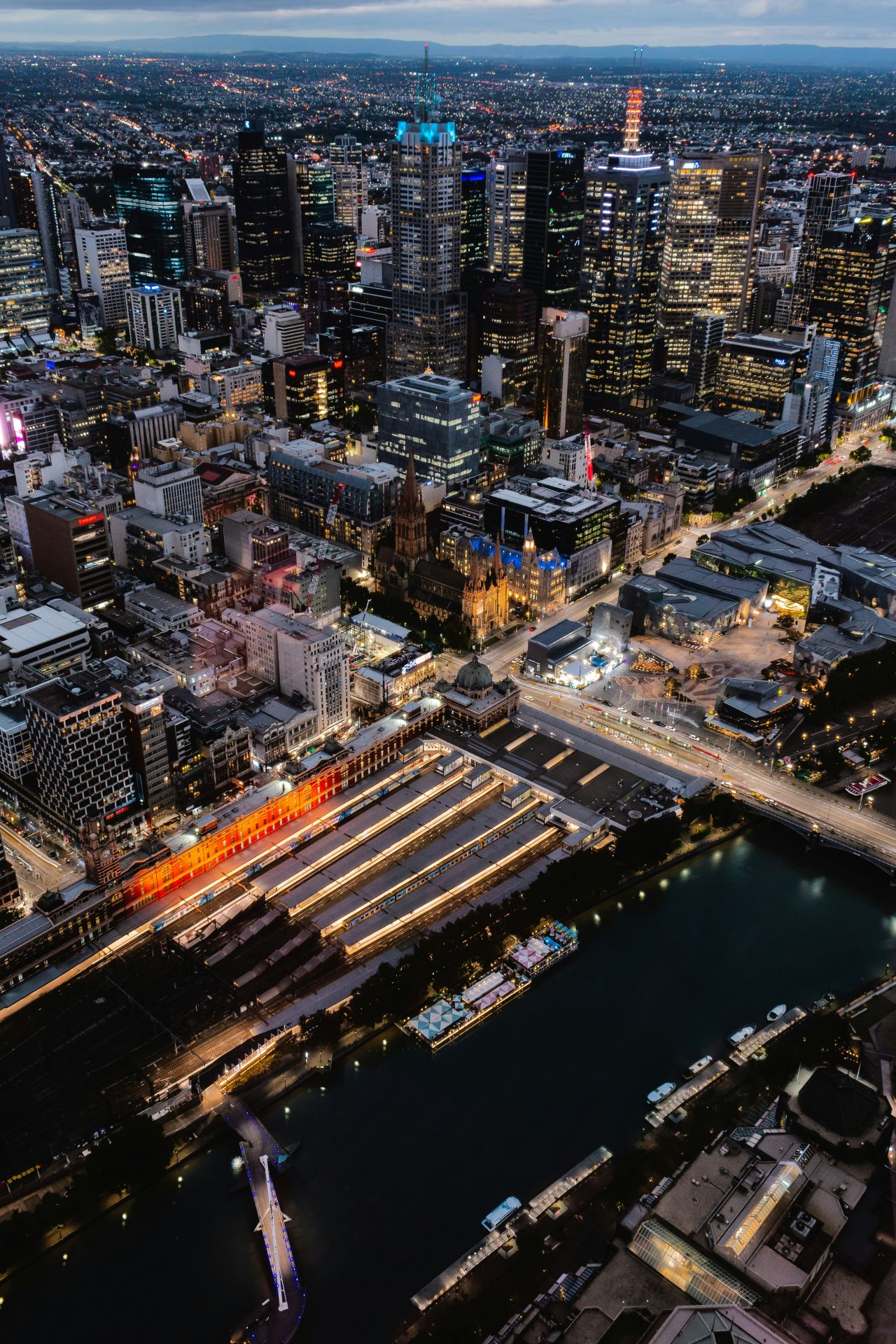 Australian Homes Are Taking Longer to Sell as Buyers and Sellers Hold Firm