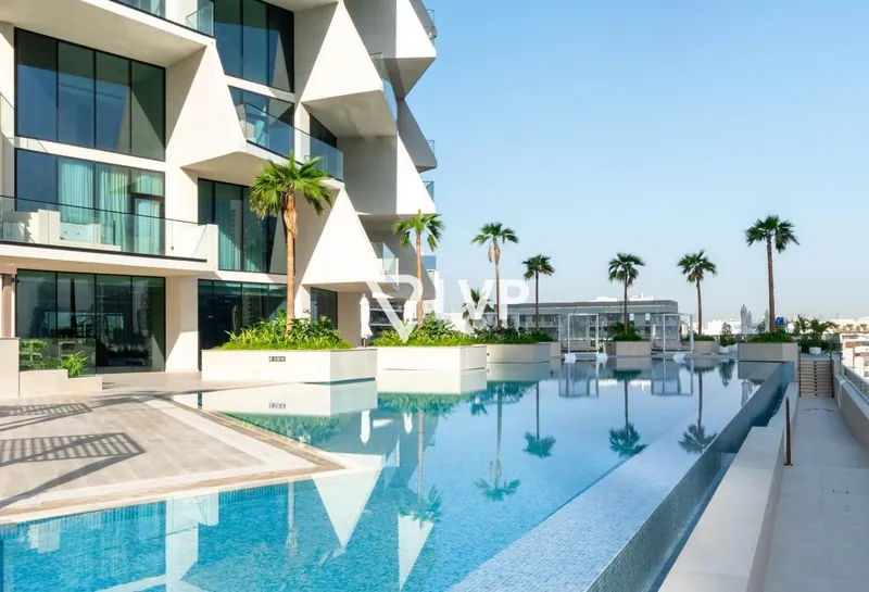 Fully Equipped | With Study Room | Private Pool