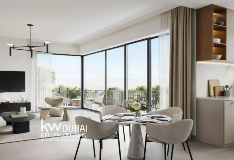 HIGH FLOOR | POOL VIEW | BELOW MARKET