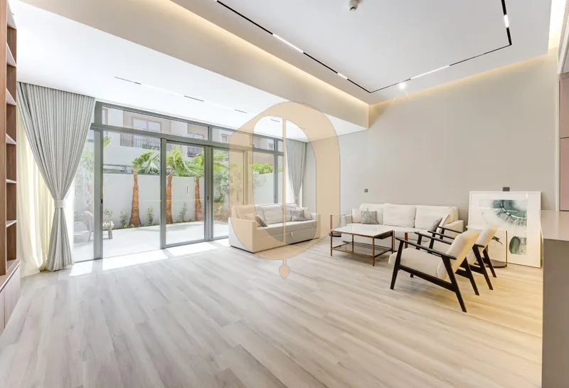 Luxury Furnished Townhouse | Prime Community
