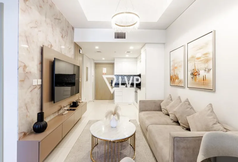Fully Furnished |High Floor |Pool & Amenities View