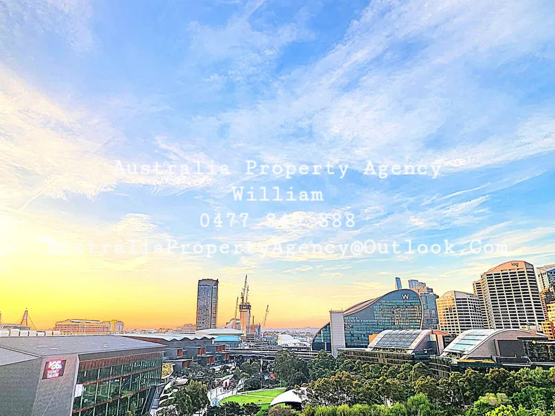 OPPORTUNITY FOR DARLING NORTH LUXURY CORNER POSITION APARTMENT WITH 2 BEDROOM 2 BATHROOM AMAZING NOR