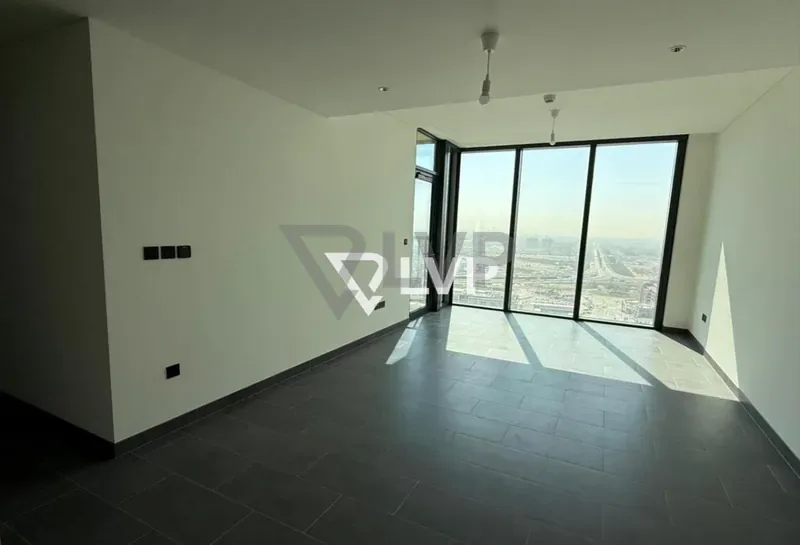 Spacious Layout | 2BR + Study | Vacant