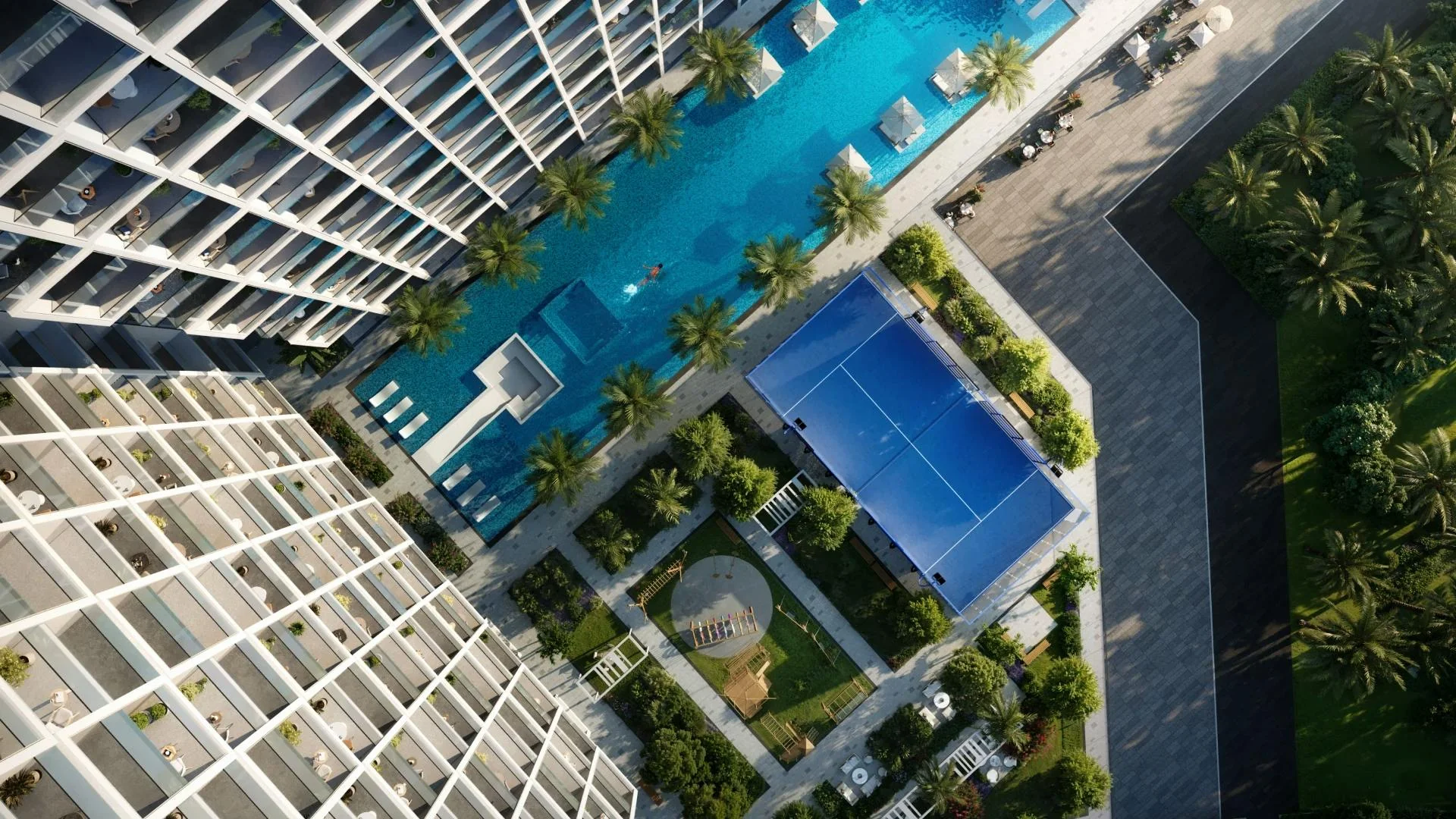 Private central courtyard