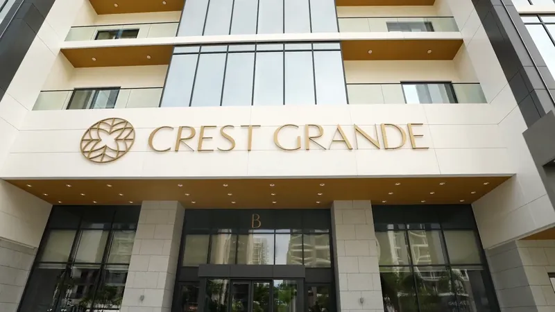 Crest Grande